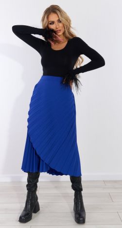 A beautiful pleated skirt