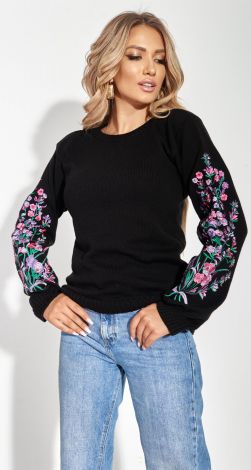 Sweater with beautiful embroidery