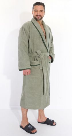 Men's terry dressing gown with edging is a useful gift