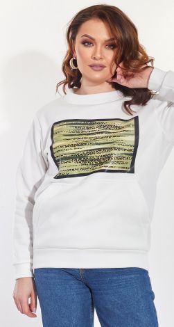 Cozy sweatshirt with a print