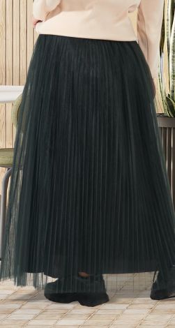 Plus size long pleated skirt