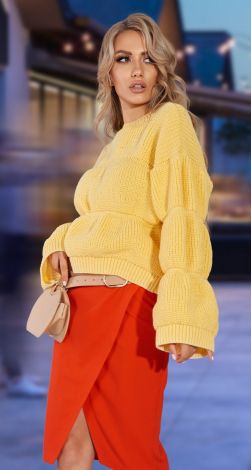 Fashionable bright sweater
