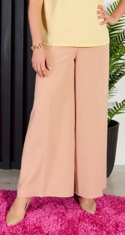 Straight wide trousers with a one-piece belt