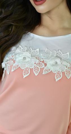 Костюми жіночі