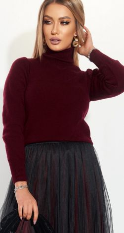 Loose jumper with a high neck