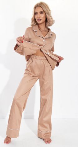 Pajamas made of natural fabric