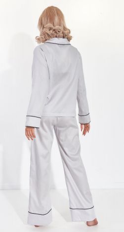 Pajamas made of natural fabric