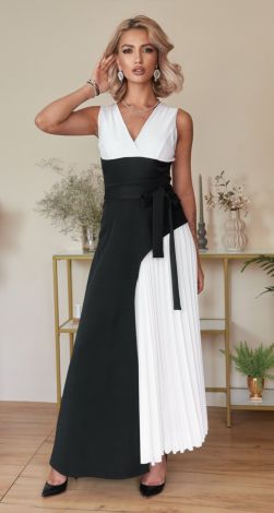 Beautiful dress pleated