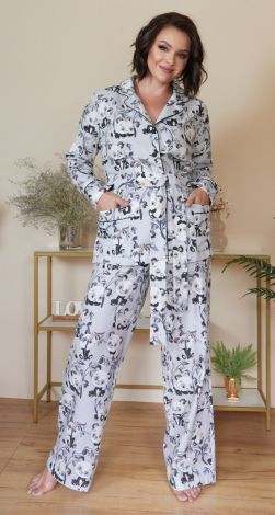 Pajamas made of natural fabric