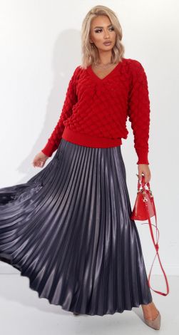 Long pleated skirt