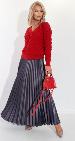 Long pleated skirt