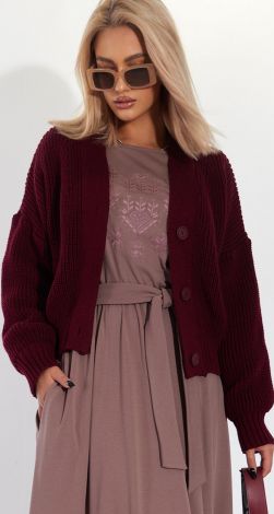 Short cardigan in chunky knit