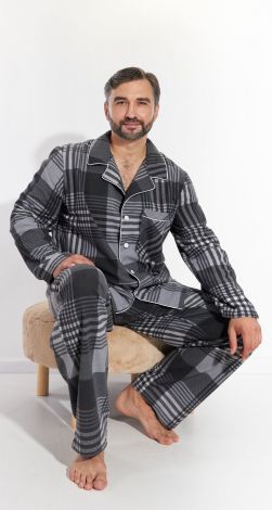 Pajamas made of natural fabric