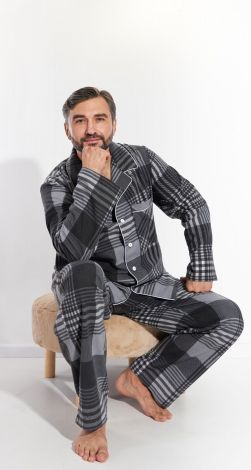 Pajamas made of natural fabric