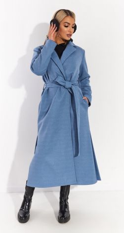 Cashmere coat with slits