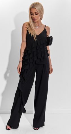 Костюми жіночі