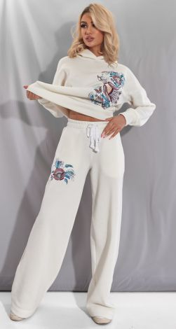 A beautiful suit with embroidery