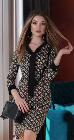 Елегантна трикотажна сукня з ексклюзивним принтом 