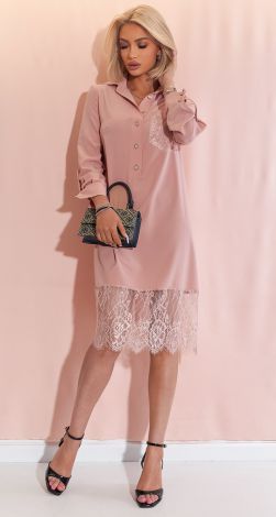 Стильна сукня з мереживною обробкою