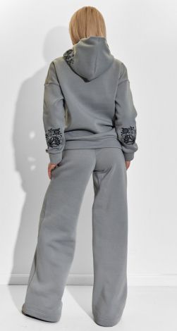 Костюми жіночі