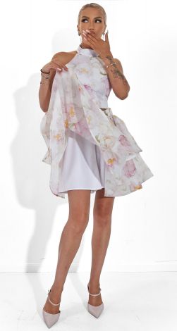 Костюми жіночі