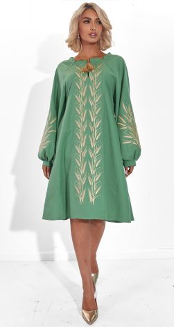 Лляна сукня з вишивкою