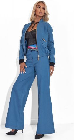 Жіночий верхній одяг