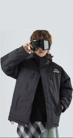 Зимова куртка