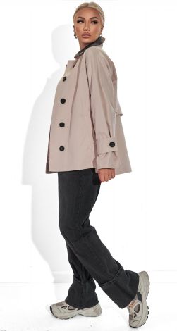 Жіночий верхній одяг