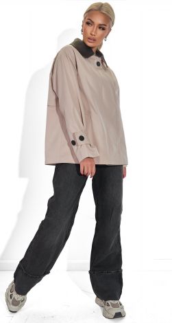 Жіночий верхній одяг