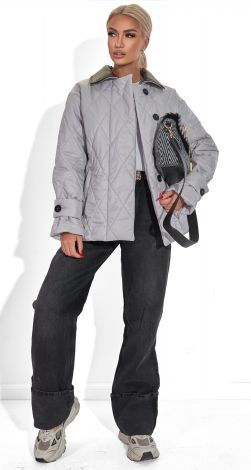 Жіночий верхній одяг