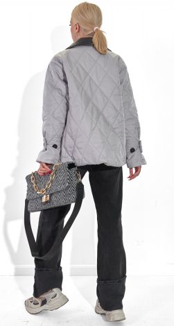 Жіночий верхній одяг