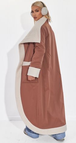 Жіночий верхній одяг