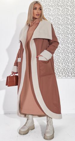 Жіночий верхній одяг