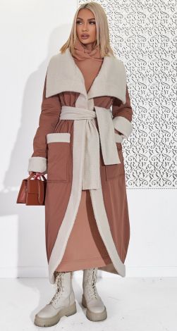 Жіночий верхній одяг