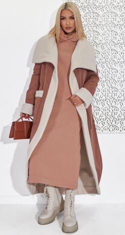 Жіночий верхній одяг