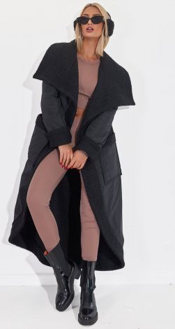 Жіночий верхній одяг