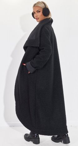 Жіночий верхній одяг