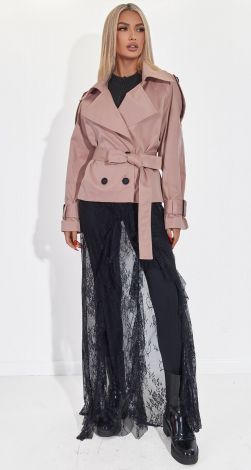 Жіночий верхній одяг