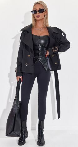 Жіночий верхній одяг