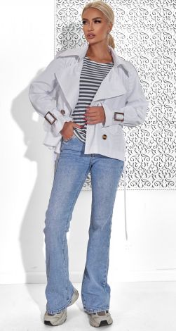 Жіночий верхній одяг