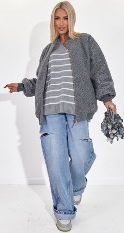 Жіночий верхній одяг