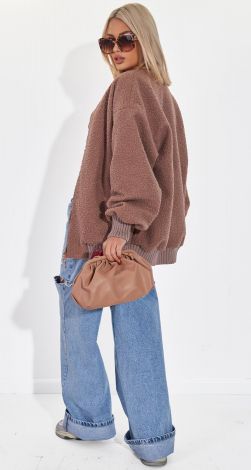 Жіночий верхній одяг