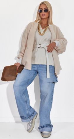 Жіночий верхній одяг