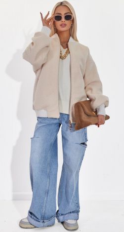 Жіночий верхній одяг