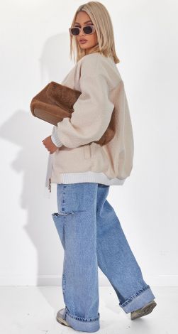 Жіночий верхній одяг