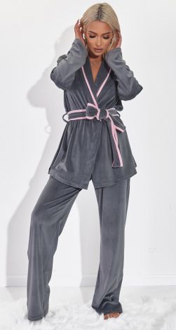 Костюм із натурального велюру