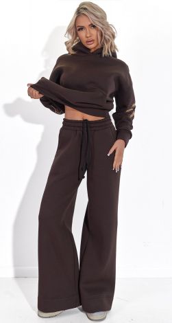 Костюми жіночі