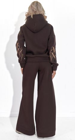 Костюми жіночі