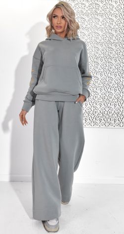 Костюми жіночі